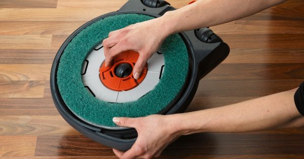 Dart 3 UHS Floor Polisher c/w Green Diamond Pad