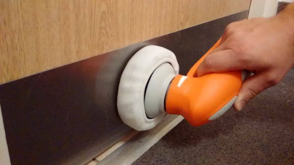 IVO POWER BRUSH SCRUBBER CLEANING KICK PLATE CLEANER