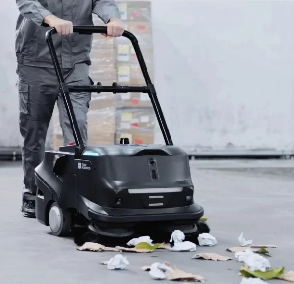 Pudu MT1 robotic sweeper
